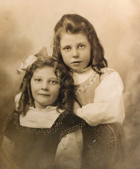 phyllis and dorothy garrett