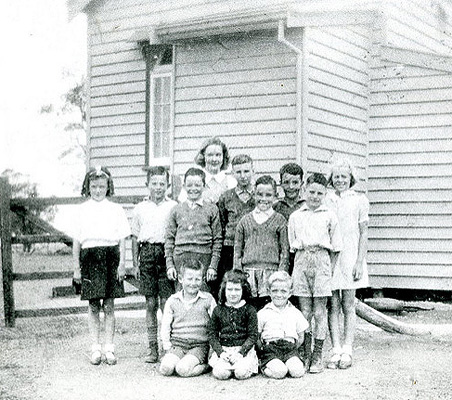 thalia school 1945